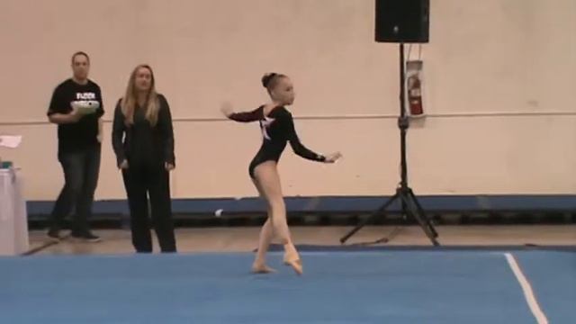 Savannah Miller, Oakland Gymnastics Level 9 Floor смотреть онлайн