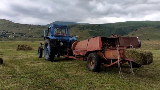 Газ 53.ГаЗоН в деле.Уборка тюков сена. смотреть онлайн