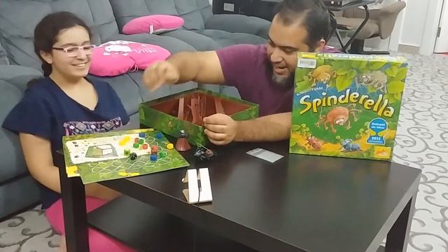 Why Play This: f-unboxing - Spinderella смотреть онлайн
