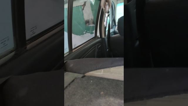 электрозамок багажника Рено Сандеро 1 смотреть онлайн