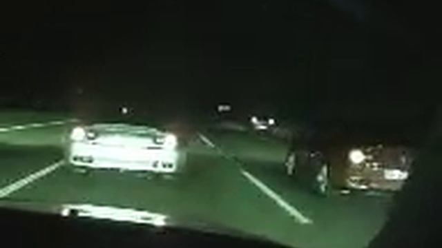 Ferrari Maranello beats Porshce 911 and Ferrari 575 by MeRt-SRC смотреть онлайн