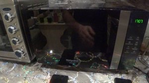 Честный отзыв о микроволновой печи Hotpoint-Ariston без поворотного круга.