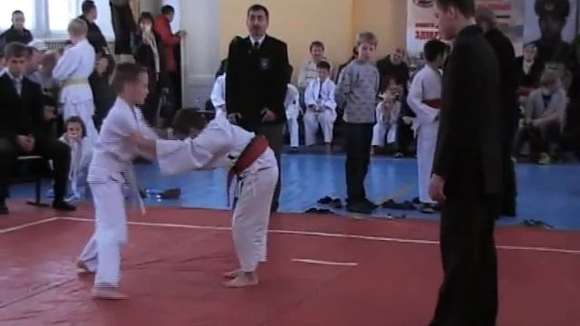 Видео клуба единоборств "Бурый медведь" смотреть онлайн