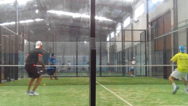 Partido Padel Ludo Pollo Garri Carlos A 081214 смотреть онлайн
