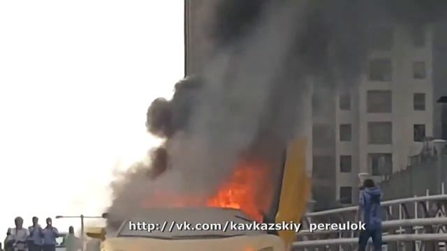 Кавказский Переулок Dubai горит Lamborghini смотреть онлайн