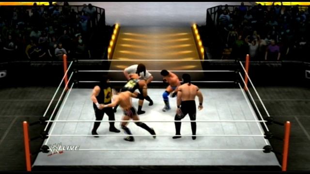 WWE 13 - 30-Man Royal Rumble смотреть онлайн