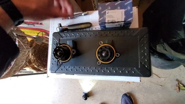 2009 Audi A4 2.0T Replacing Diverter valve to avoid P0299 check engine light code смотреть онлайн
