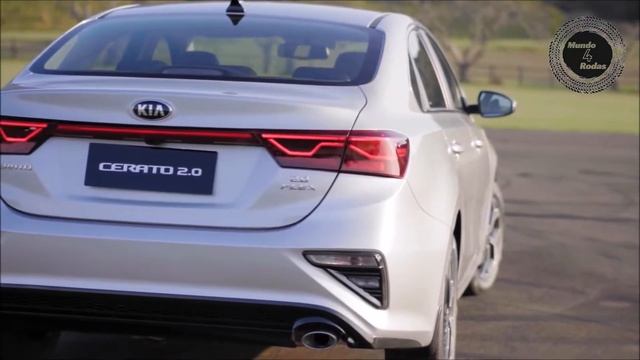 Kia Cerato 2022 - Melhor que Corolla e Civic? смотреть онлайн