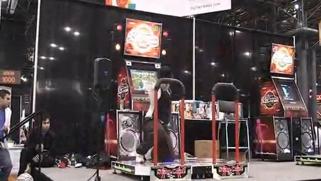 DDR@NYC 2007 freestyle - $Bill - A Stupid Barber смотреть онлайн