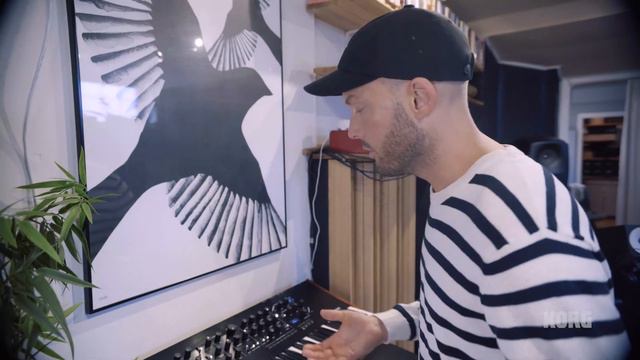 KORG "in the studio" MASTERCLASS with Rasmus Faber - Part 4: Hardware vs Soft synths смотреть онлайн
