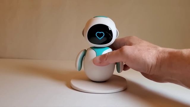 Eilik Robot Desktop Companion Review