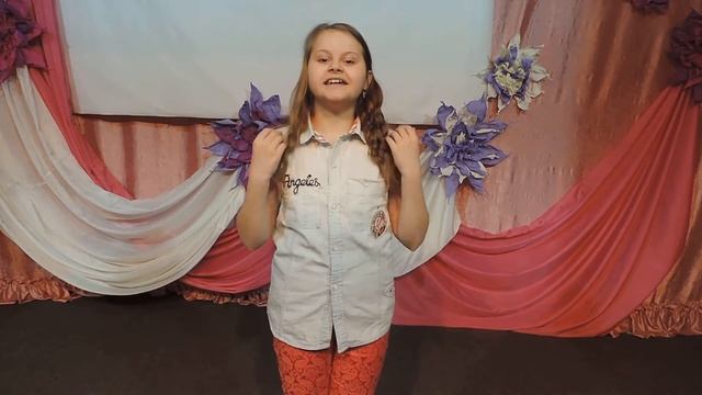 ПОЛИНА ПРОНИНА ИСПОЛНЯЕТ СТИХОТВОРЕНИЕ "А ВСЕТАКИ НА СВЕТЕ СТОИТ ЖИТЬ!" смотреть онлайн