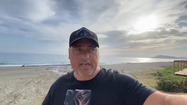 Дождливый май. Устал от All inclusive. Главный променад Алании. смотреть онлайн