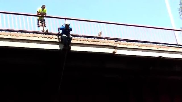 Кулка. Роупджампинг Уфа. Прыжки с моста 30.05.2015г. смотреть онлайн
