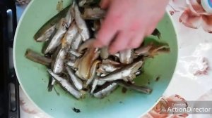 Мойва под луком и майонезом