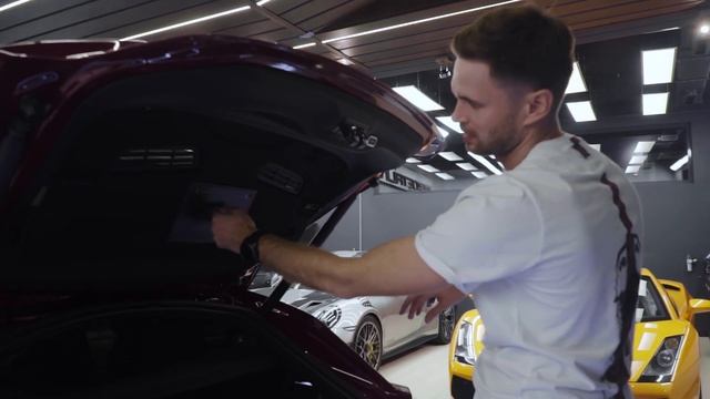 Продажа Ferrari GTC 4 Lusso. Чем хорош всесезонный спорткар от FERRARI? смотреть онлайн