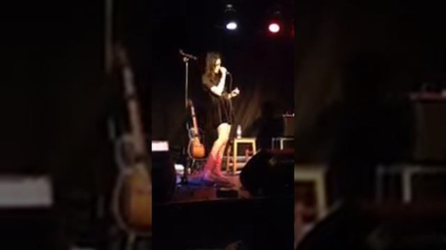 Lindi Ortega -High Live Black Box, Belfast 12/01/14 смотреть онлайн