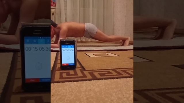 Восьмелетний мальчик из Кыргызстана г. Карта-Балта простоял в планке 30 минут смотреть онлайн