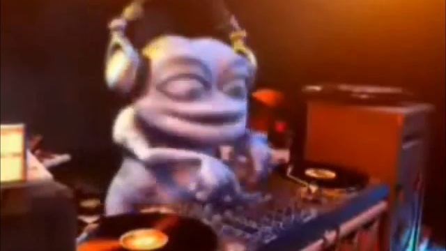 Dumb,Stupid and Crazy frog смотреть онлайн
