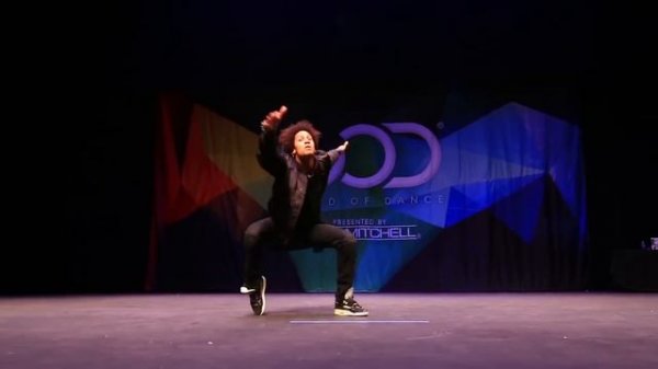 Les Twins ¦ FRONTROW ¦ World of Dance 2014/ Братья близнецы