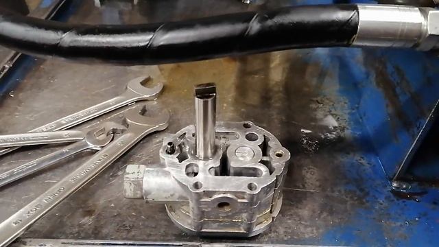 Мотор Zetor 5201 запуск после ремонта. смотреть онлайн