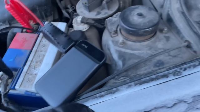 ЗАВОДИМ МАШИНУ В МОРОЗ С XIAOMI 70MAI JUMP STARTER смотреть онлайн