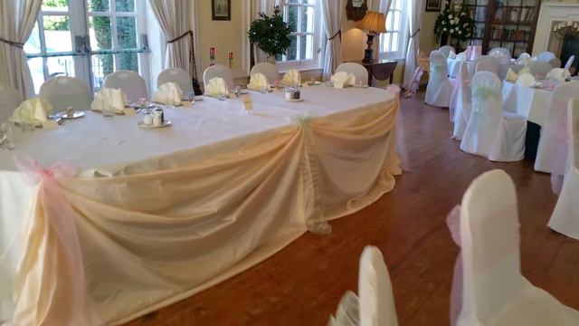Hemswell Court Pink and Green organza смотреть онлайн