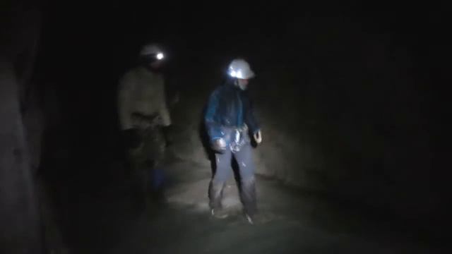 Досуг скромных спелеологов смотреть онлайн