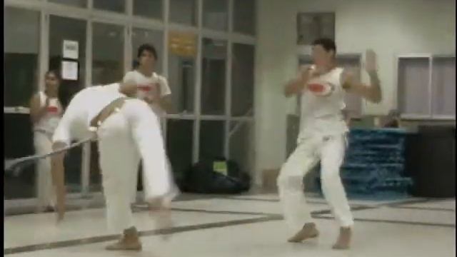 Mostra Ritmica UFC - Capoeira Lutarte.wmv смотреть онлайн