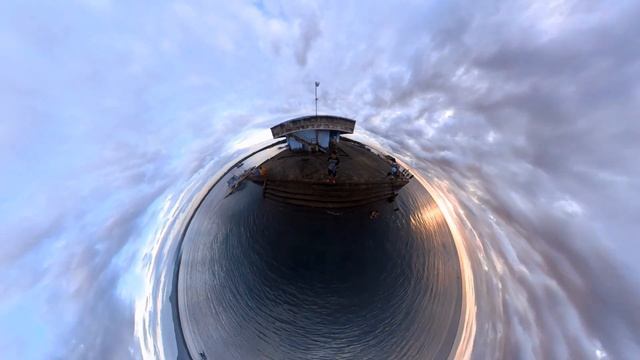 Insta360 one x2 waterproof case Review, worth it for the price смотреть онлайн