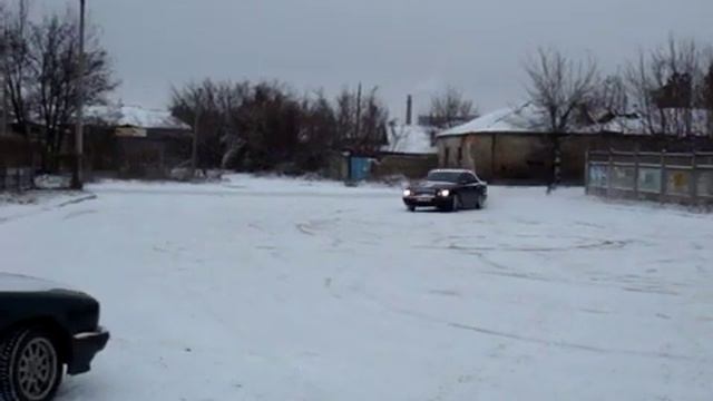 E-class W210 3.2 4matic snow fun=) смотреть онлайн