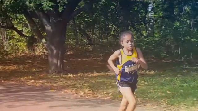 Sahar 1.5 Mile PR 9:41.5 смотреть онлайн