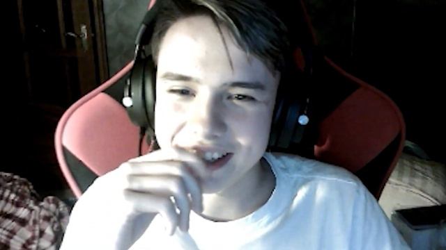 На что готов школьник ради денег в игре смотреть онлайн