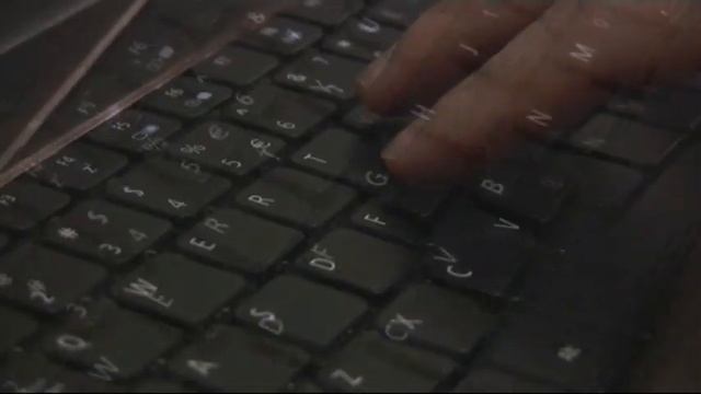 13" Super-Slim Laptops Review: Acer Aspire 3935 vs MSI X-Slim X340 vs Samsung X360 смотреть онлайн