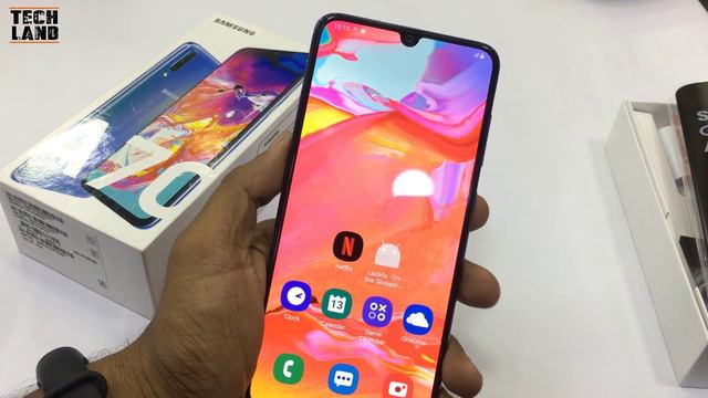 Samsung Galaxy A70 Bangla Review ! Tripple Camera !! смотреть онлайн