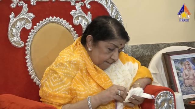 Lata Mangeshkar How to Spend her Last Time in Hospital Full Inside Details смотреть онлайн