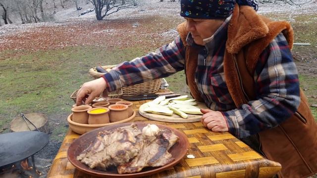 Sacda Mal Əti ilə Tərəvəz, Relaxing Video, ASMR Food смотреть онлайн