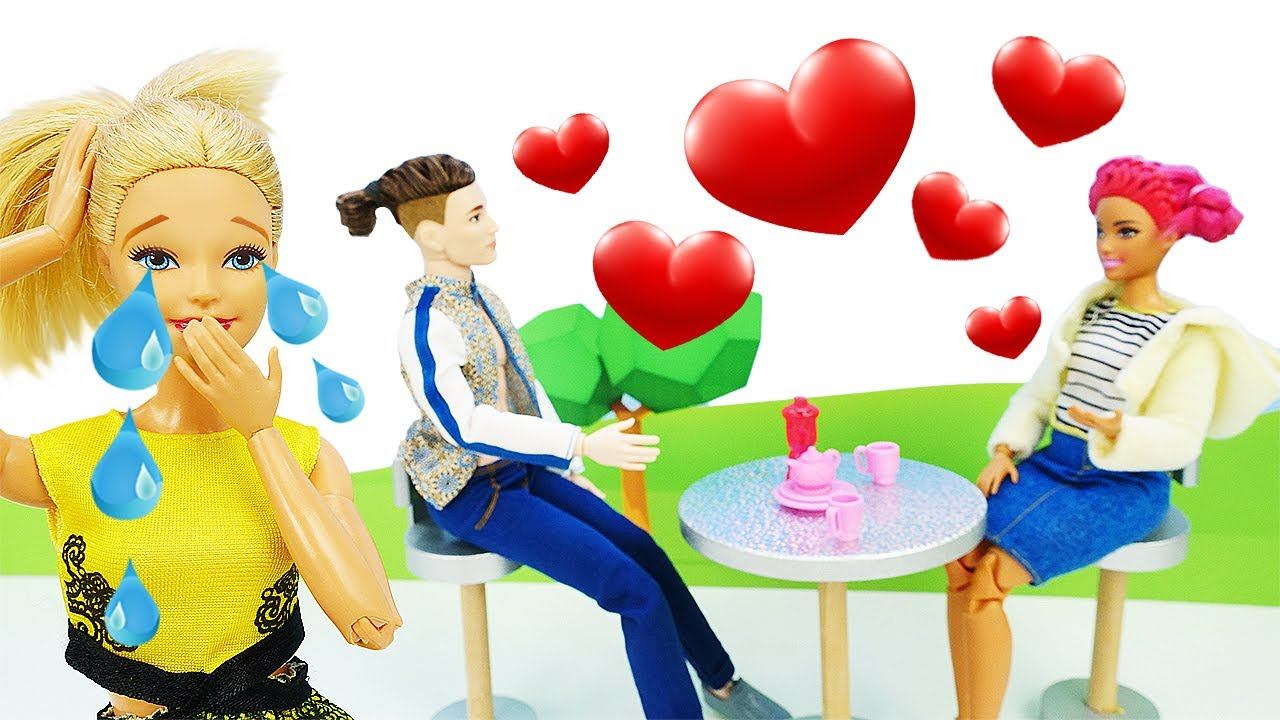 Барби поссорилась с Кеном и опоздала на самолет. Видео для девочек - куклы и их истории смотреть онлайн
