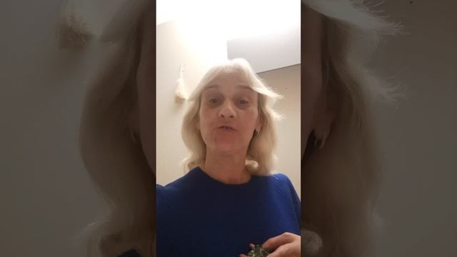 Чудаков Бог хранит.. О себе с юмором.. Стихи. Эстэр. смотреть онлайн