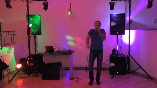 Пообщаемся друзья под музыку. смотреть онлайн