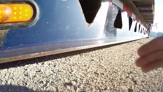 Дальнобой. США.часть # 2 Груз из дома в Техас. 30 тонный Трубоукладчик. смотреть онлайн