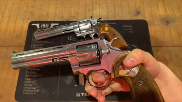 2020 Colt Python Vs Old Colt Python смотреть онлайн