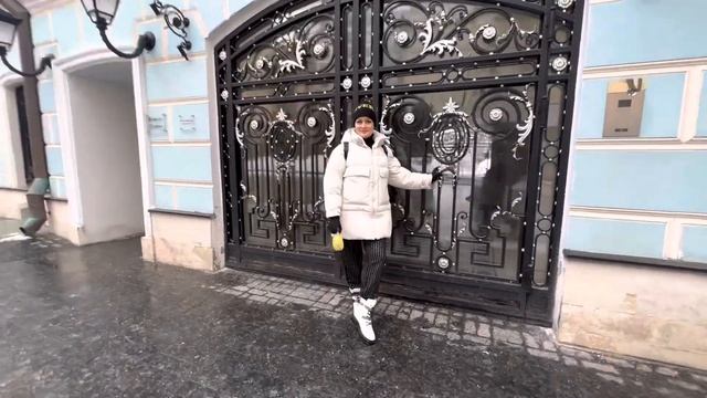 ВЛОГ: мини-обзор Mango с примерками, прогулка с Филом по дворам Москвы, обнаружили Рай для женщин смотреть онлайн