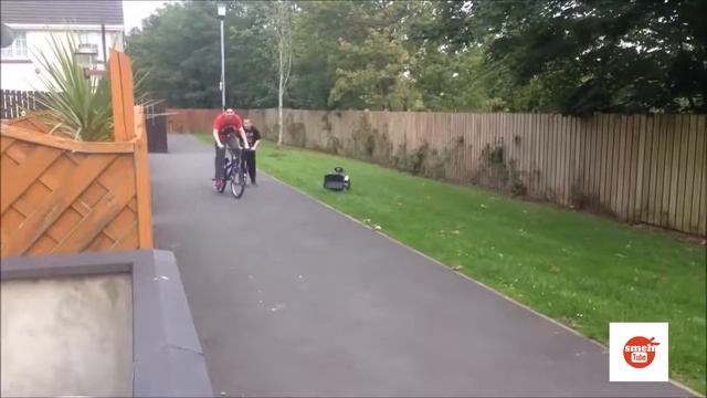 Школьники на BMX смотреть онлайн