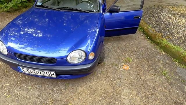 Toyota Corolla E11 1.3 - Owad Na Czterech Kołach