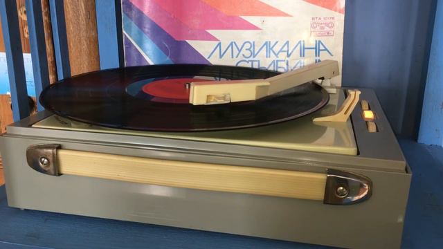 «Чувствовам любовта» (Самър, Дона Самър). Концертный 3. смотреть онлайн