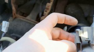 Honda CR-V первого поколения, как снять рамку магнитолы.