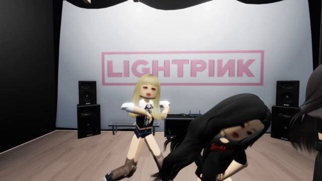 BLACKPINK - 'BOOMBAYAH' DANCE PRACTICE - [ROBLOX VER] смотреть онлайн