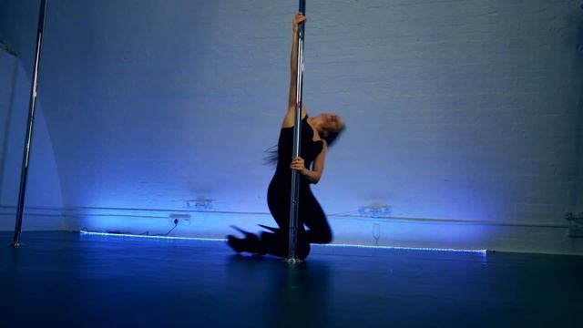 Exotic pole dance - Marina Iris Pole Dance Studio смотреть онлайн