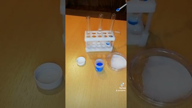 Химические опыты-получаем хлор из соли смотреть онлайн